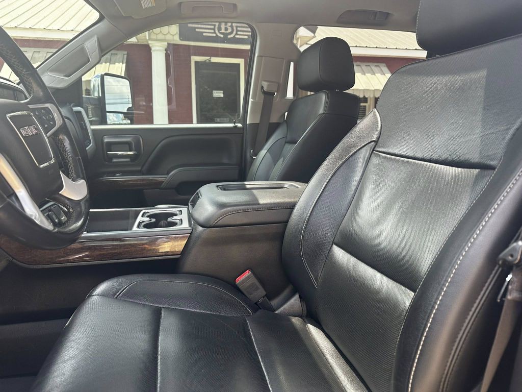 2019 GMC Sierra Image 5