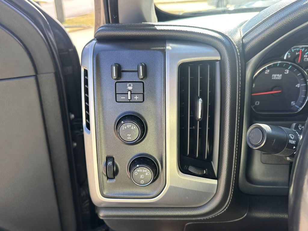 2019 GMC Sierra Image 12