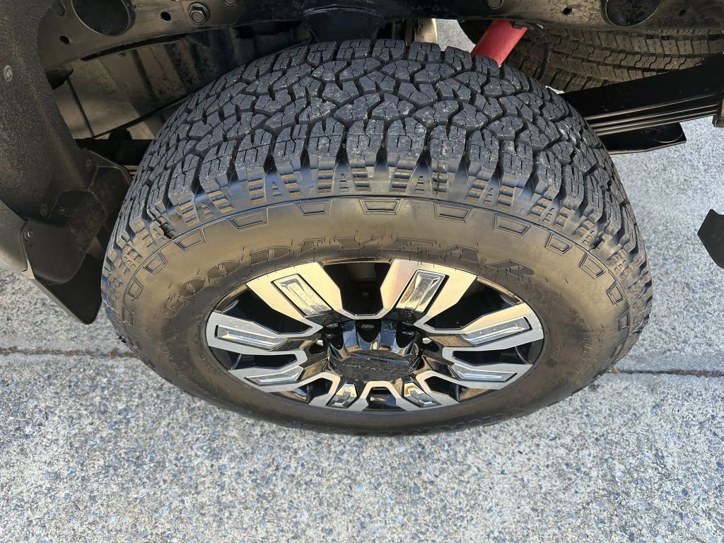 2019 GMC Sierra Image 14