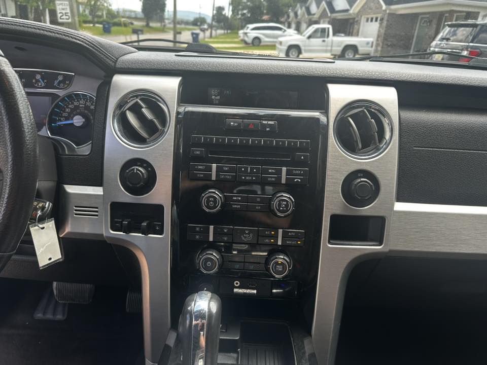 2011 Ford F-150 Image 11