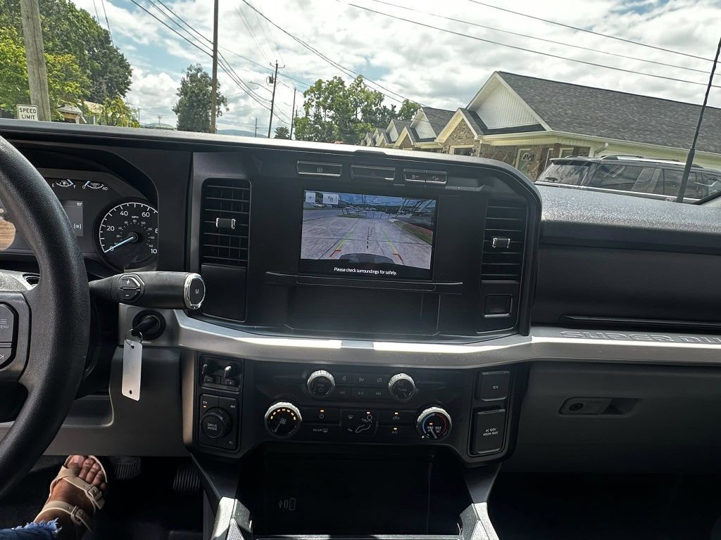 2023 Ford F-350 Image 11