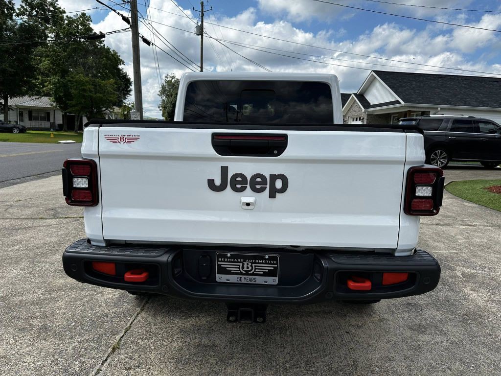 2021 Jeep Gladiator Image 5