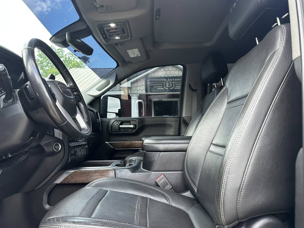 2020 GMC Sierra Image 6