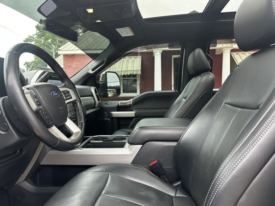 2022 Ford F-350 Image 6