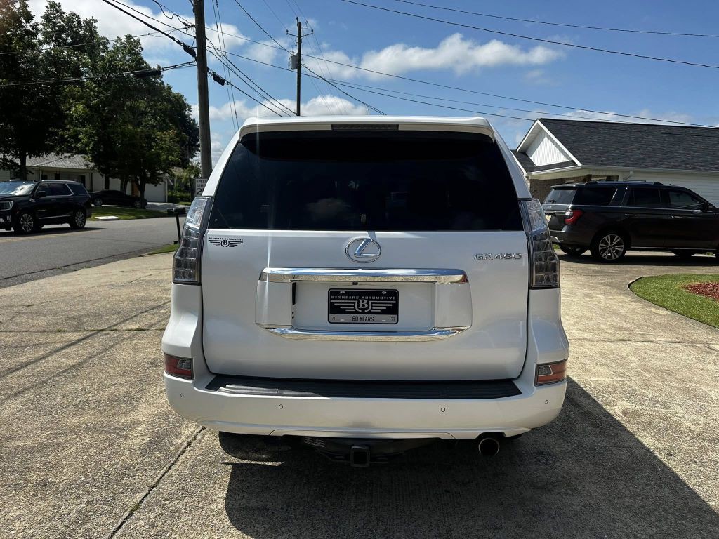 2014 Lexus GX Image 5