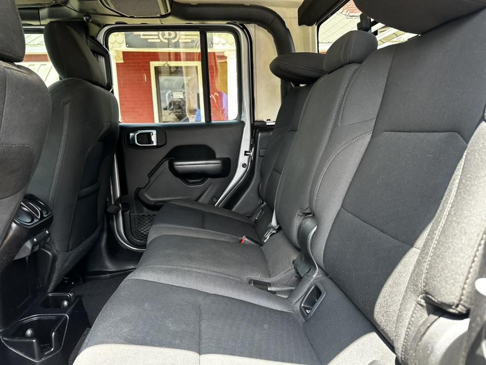 2020 Jeep Gladiator Image 7