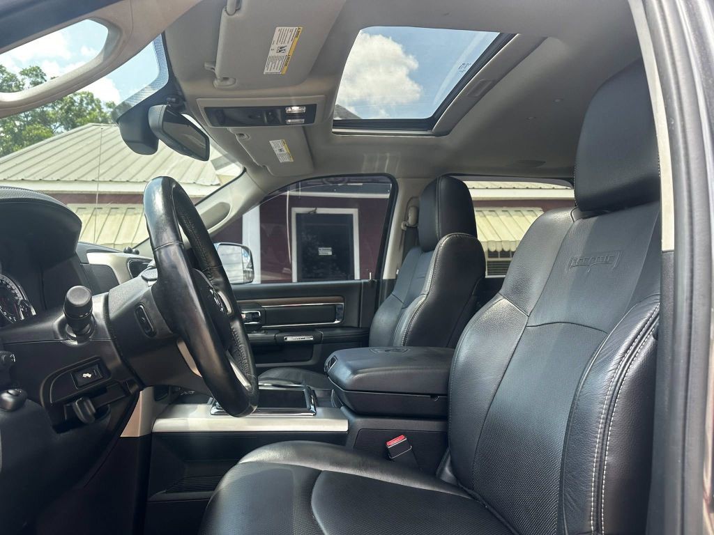 2015 RAM 2500 Image 6