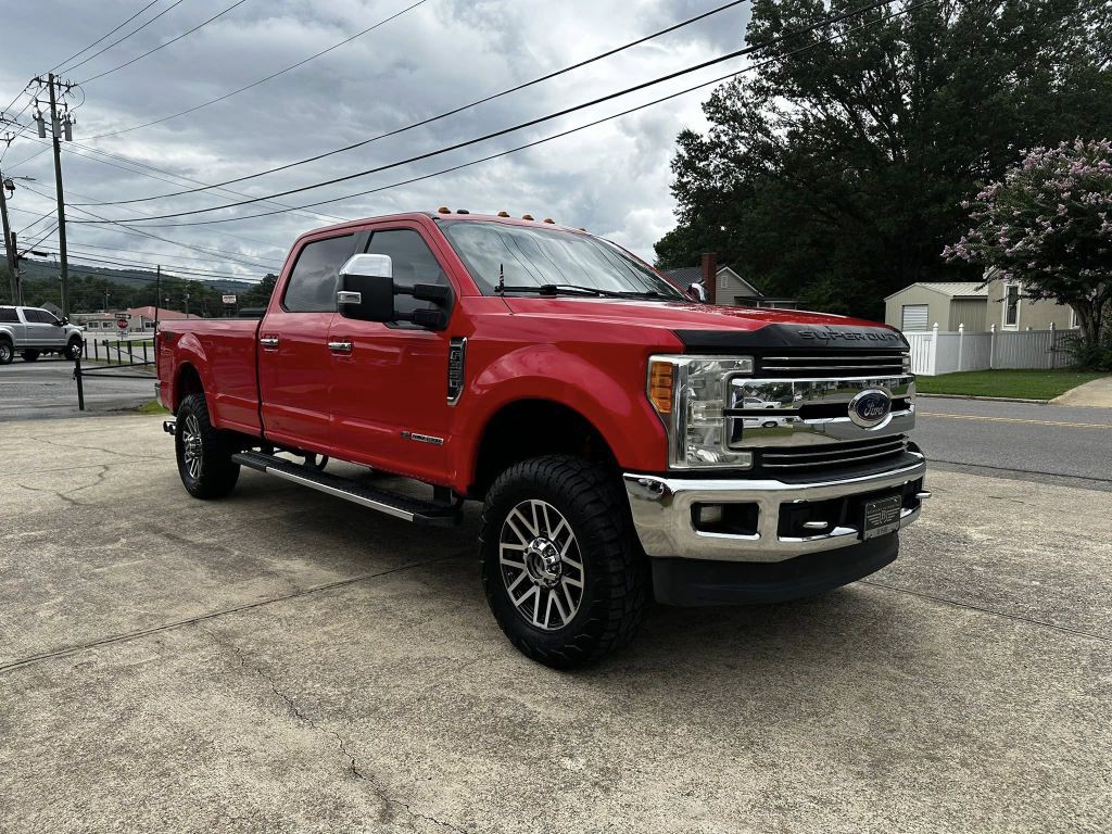 2017 Ford F-350 Image 4