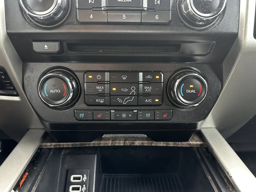2017 Ford F-350 Image 11