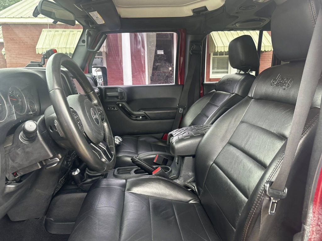 2012 Jeep Wrangler Unlimited Image 6