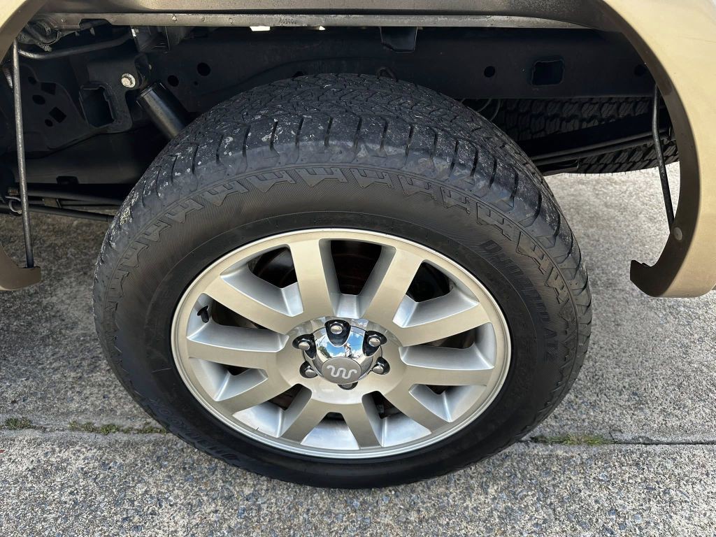 2012 Ford F-150 Image 12