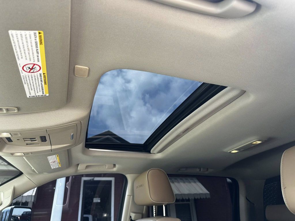 2019 GMC Sierra Image 8
