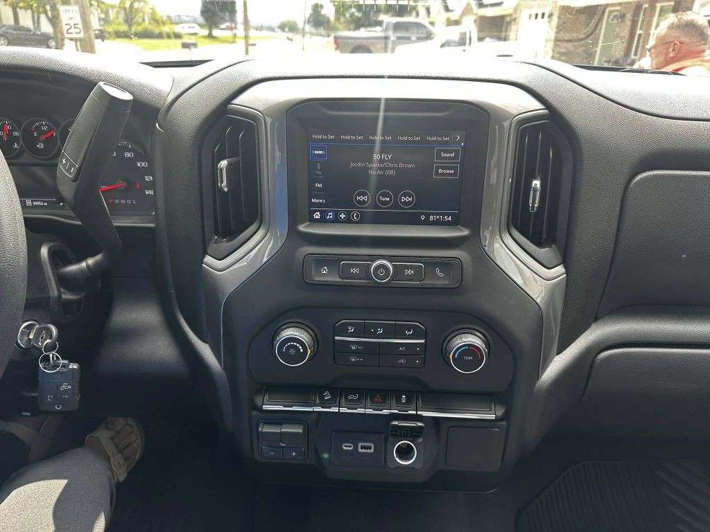 2021 Chevrolet Silverado 1500 Image 9
