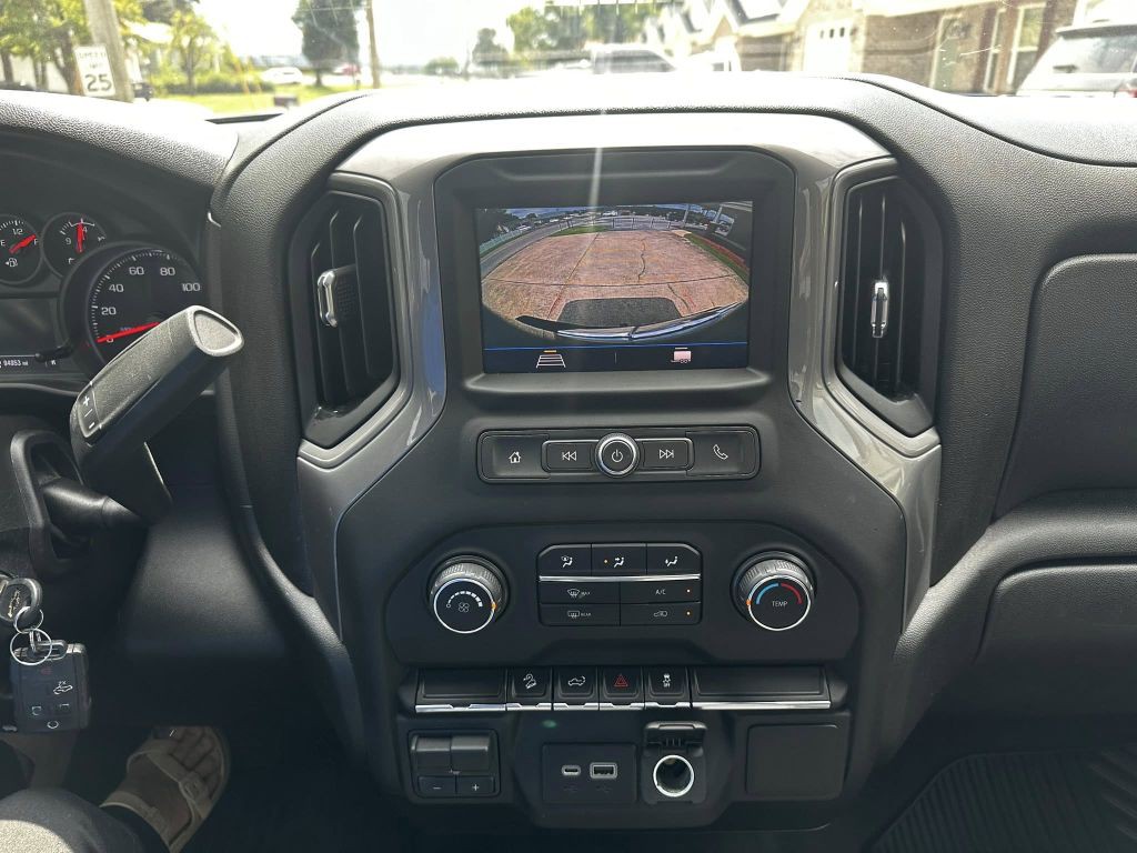 2021 Chevrolet Silverado 1500 Image 10
