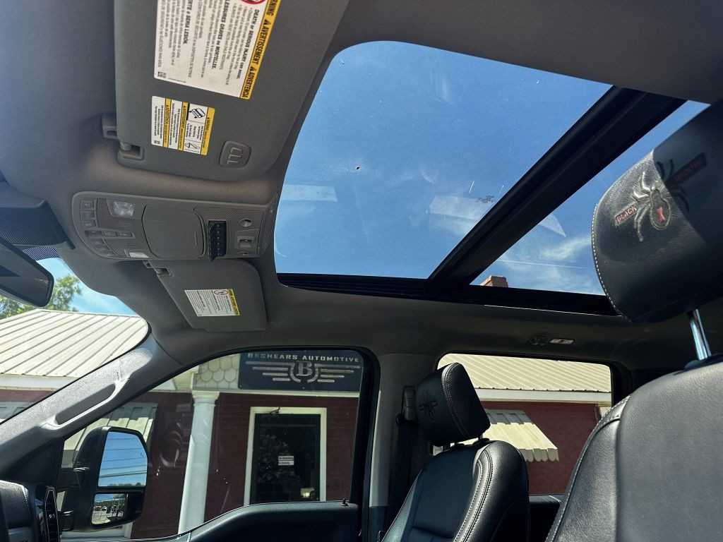 2021 Ford F-250 Image 12