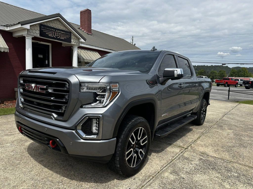 2019 GMC Sierra Image 2