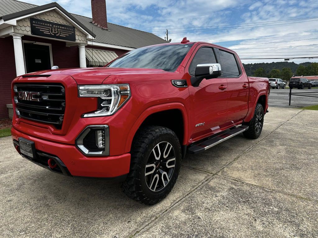2021 GMC Sierra Image 2
