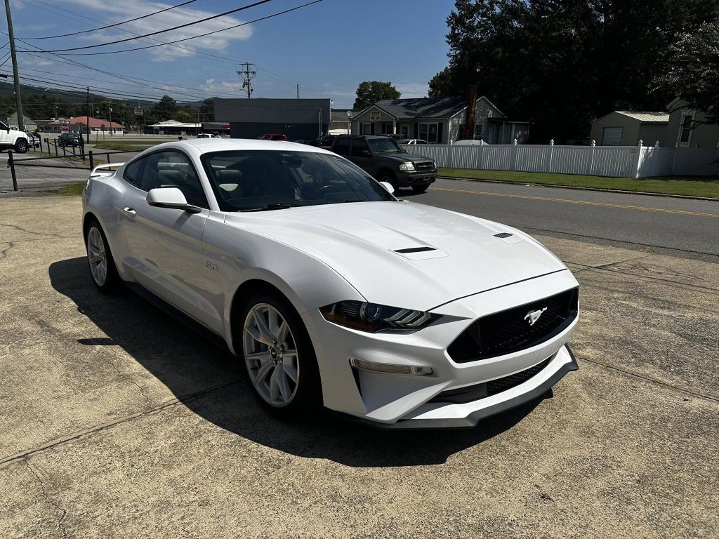 2022 Ford Mustang Image 4