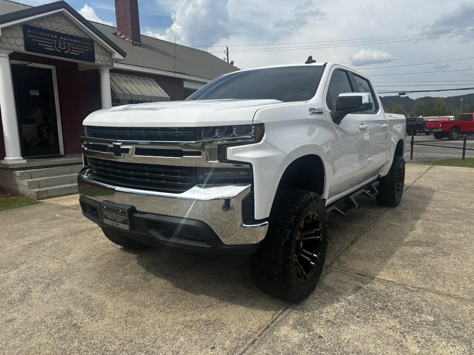2020 Chevrolet Silverado 1500 Image 2