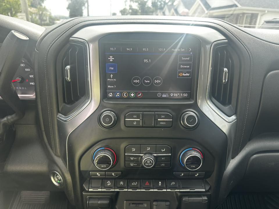 2020 Chevrolet Silverado 1500 Image 12