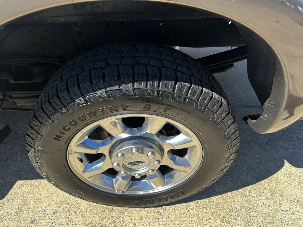 2016 Ford F-250 Image 12