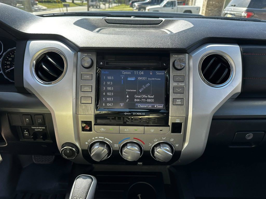 2019 Toyota Tundra Image 9