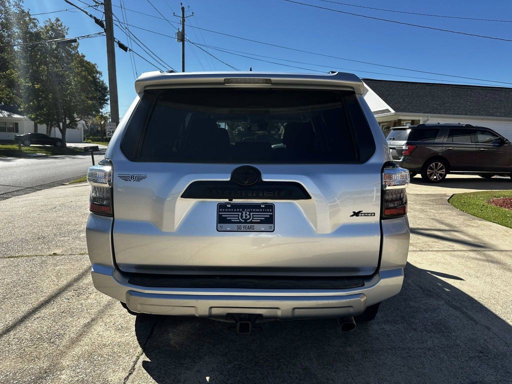 2022 Toyota 4Runner Image 5