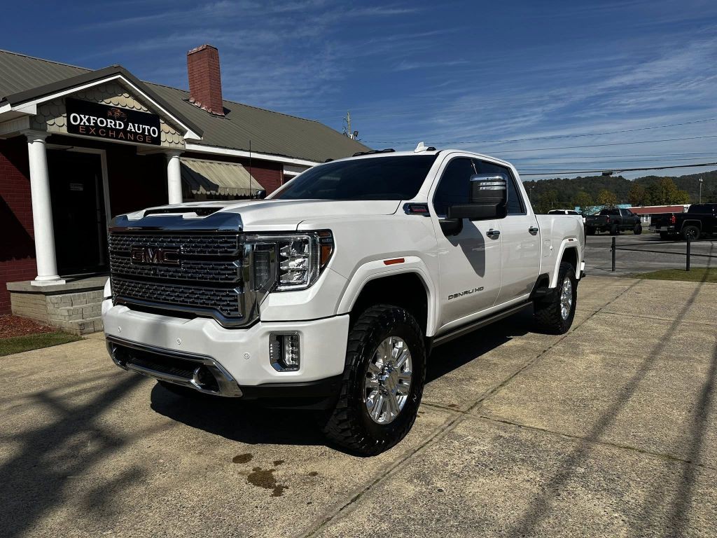 2023 GMC Sierra Image 2