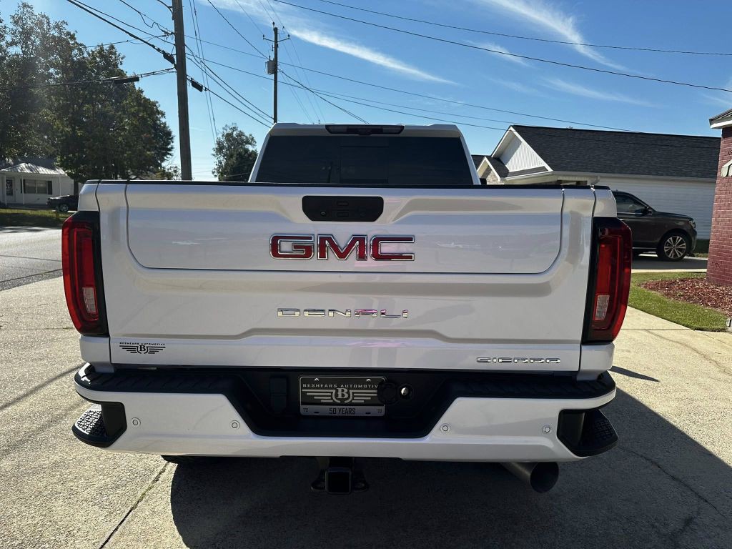 2023 GMC Sierra Image 5