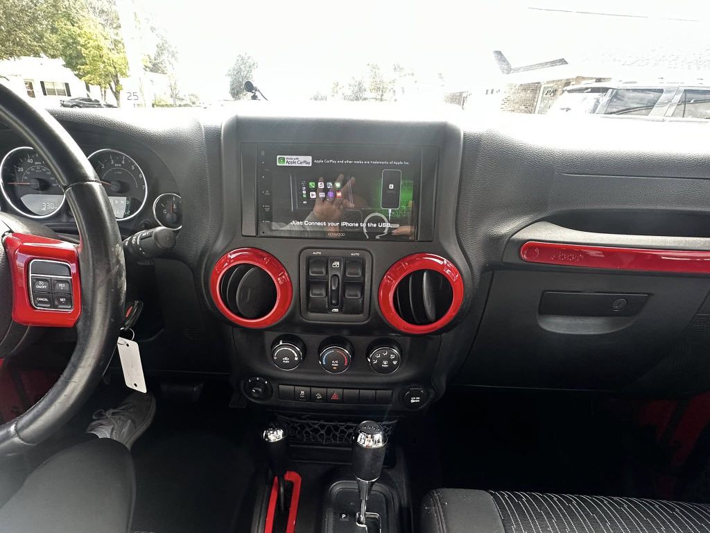 2012 Jeep Wrangler Unlimited Image 7