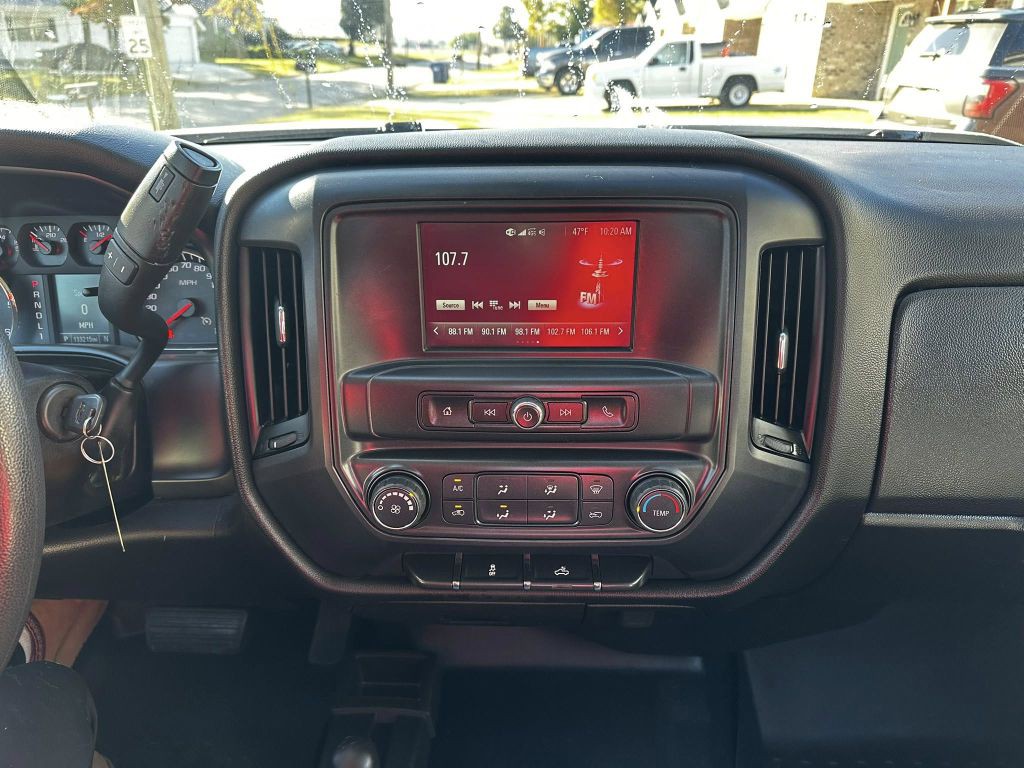 2017 Chevrolet Silverado 1500 Image 10