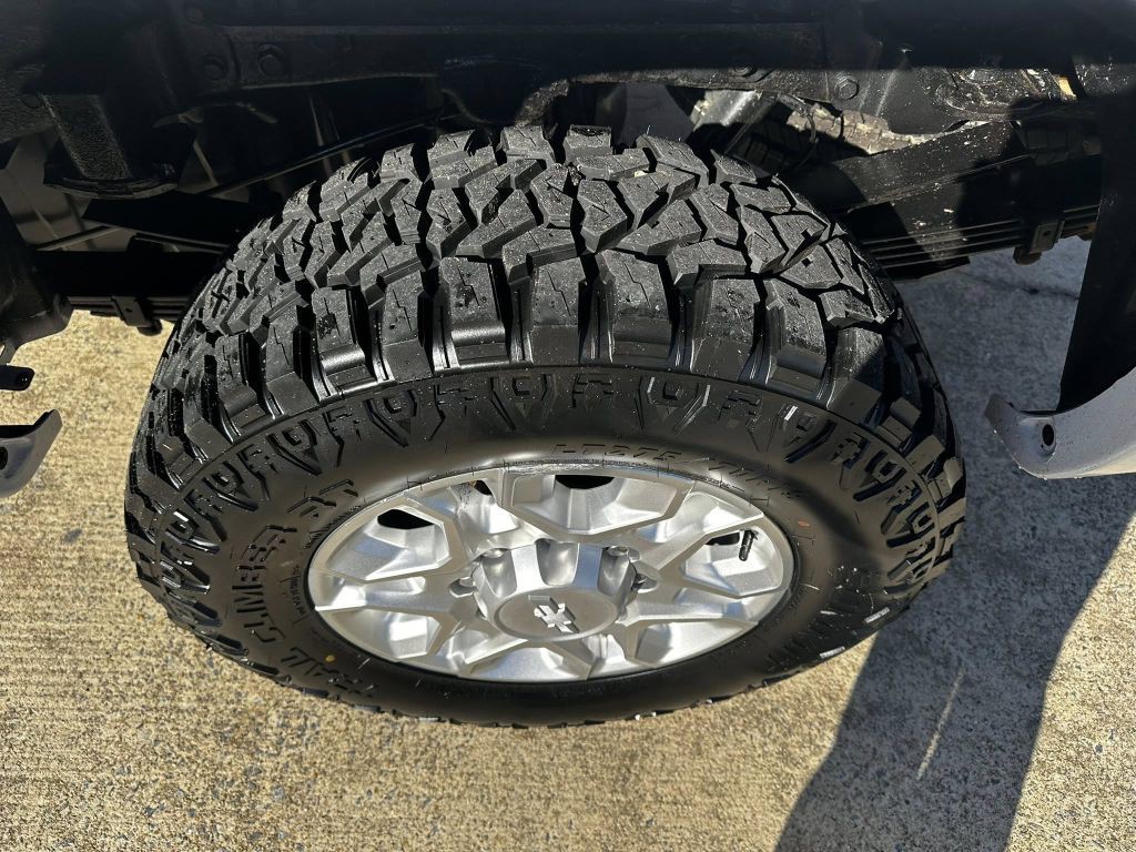 2017 Chevrolet Silverado 1500 Image 12