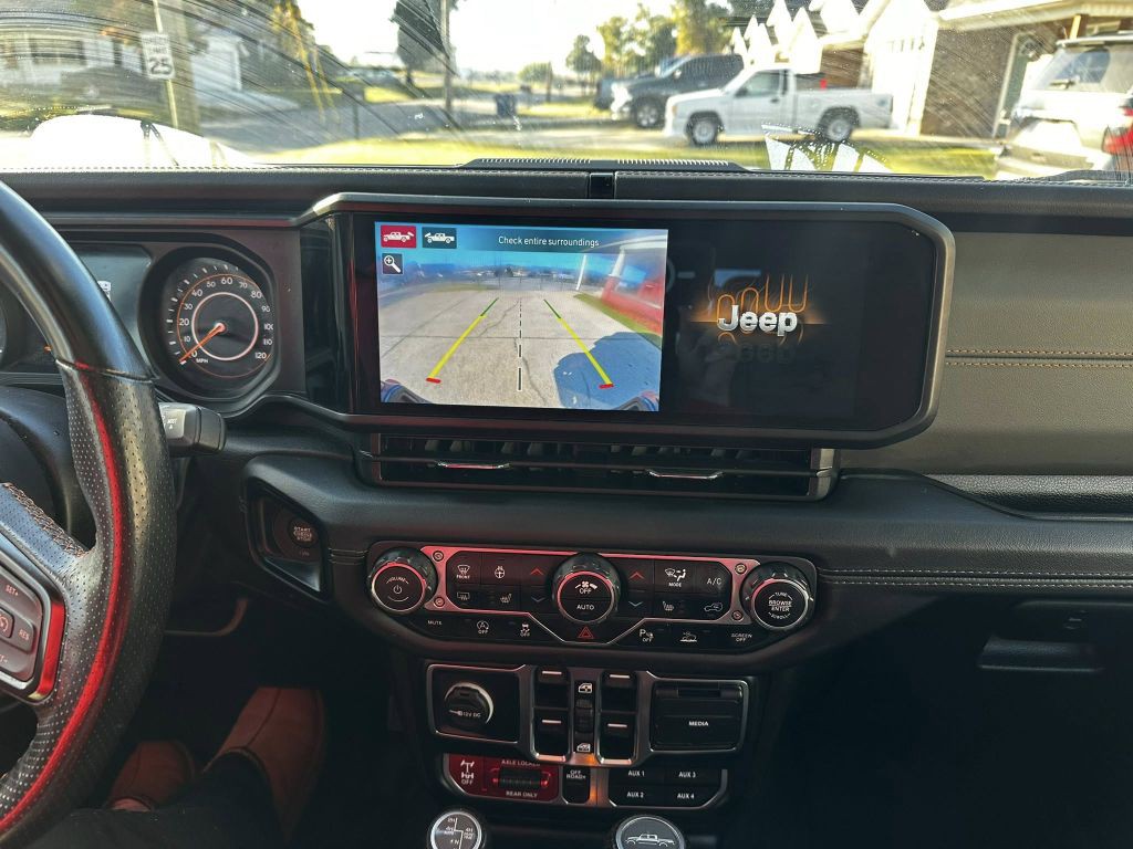 2024 Jeep Gladiator Image 11