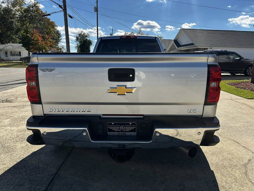 2019 Chevrolet Silverado 1500 Image 5