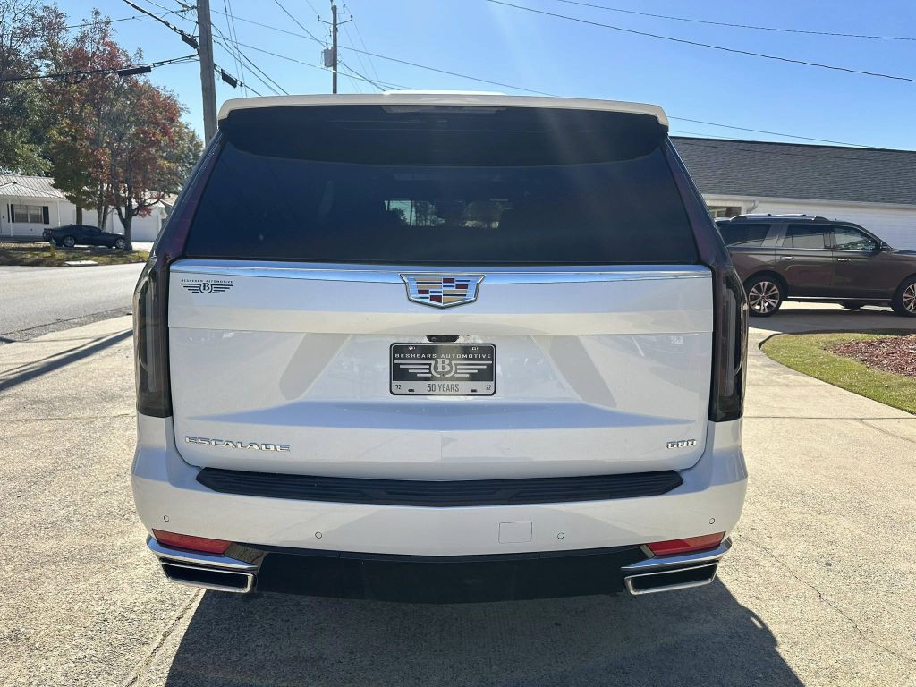 2024 Cadillac Escalade Image 5