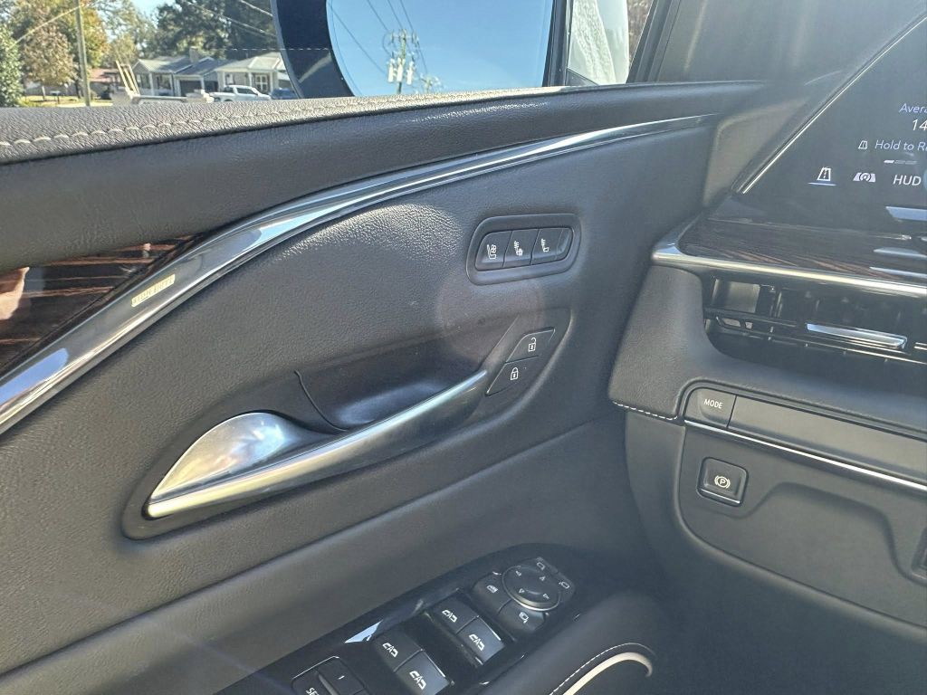 2024 Cadillac Escalade Image 11