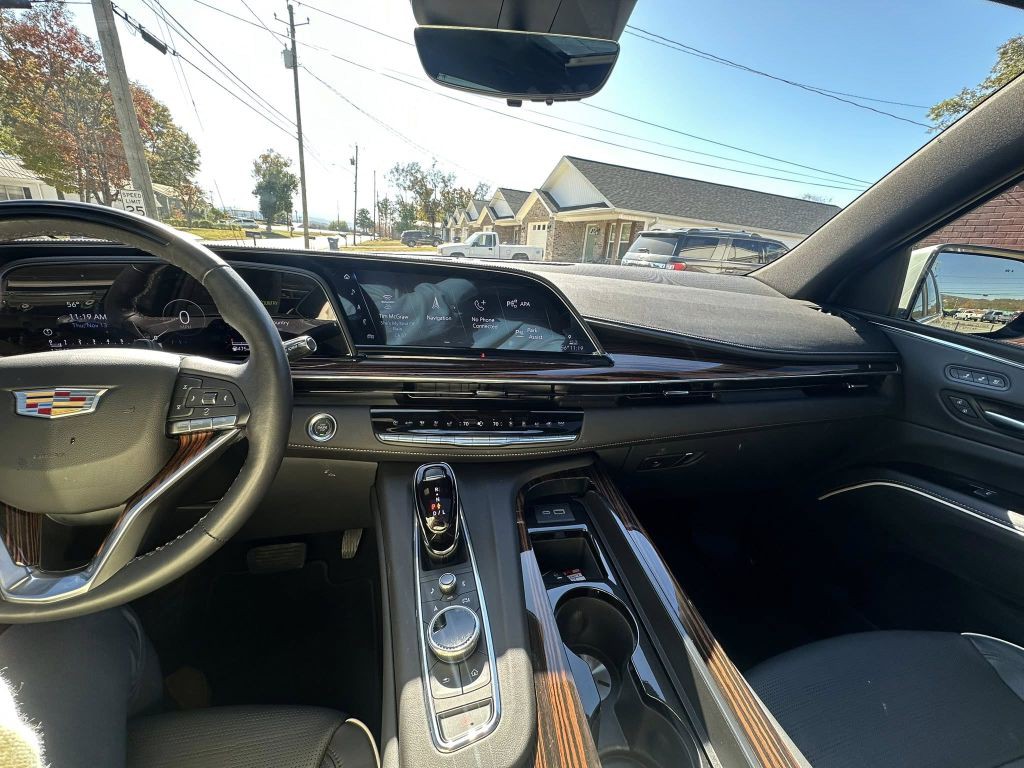 2024 Cadillac Escalade Image 12