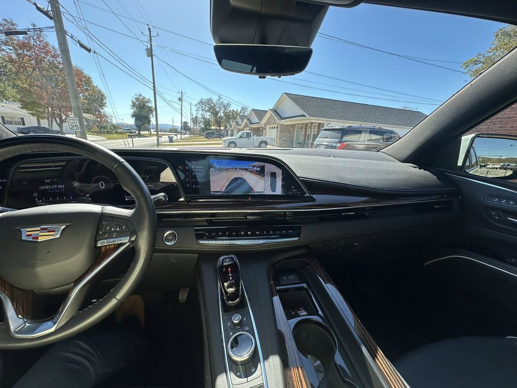 2024 Cadillac Escalade Image 13