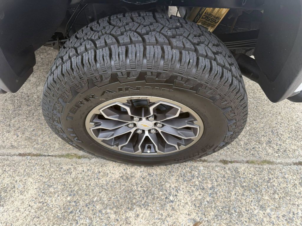 2018 Chevrolet Colorado Image 13