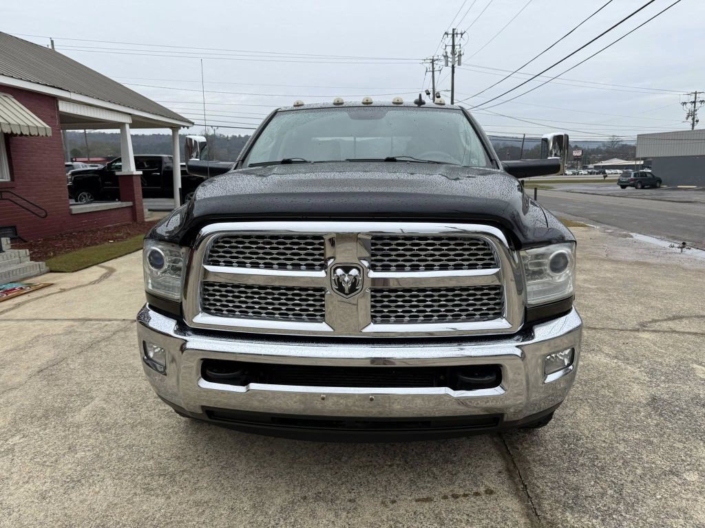 2014 RAM 2500 Image 3