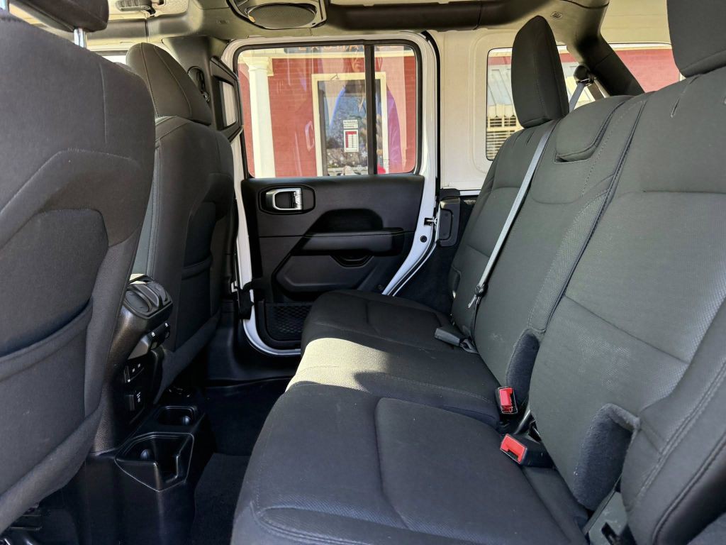 2021 Jeep Wrangler Unlimited Image 7