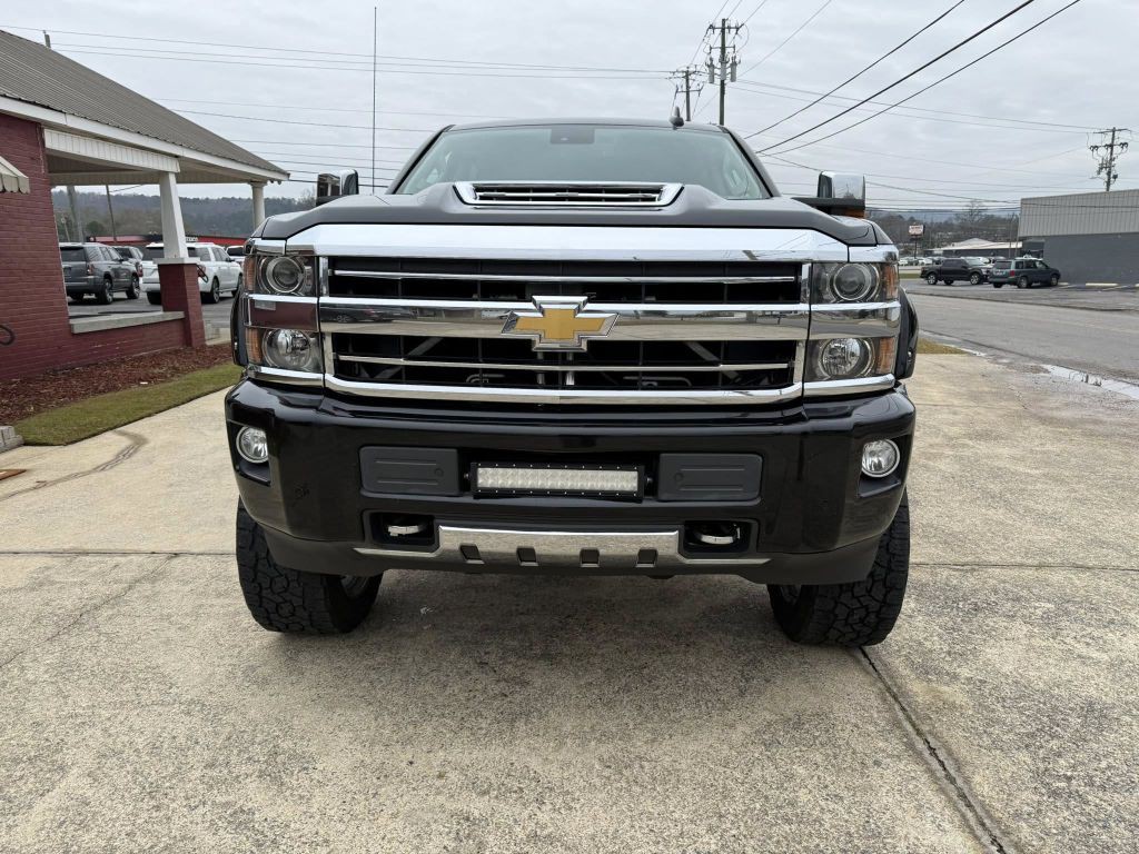 2018 Chevrolet Silverado 1500 Image 3