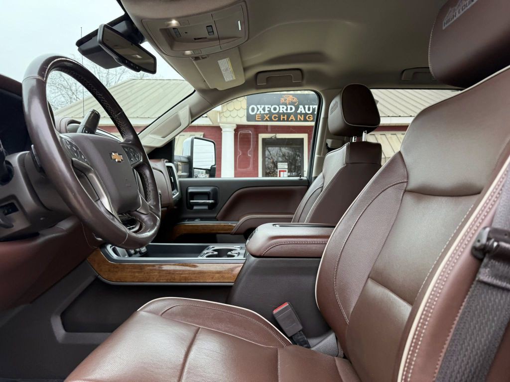 2018 Chevrolet Silverado 1500 Image 6