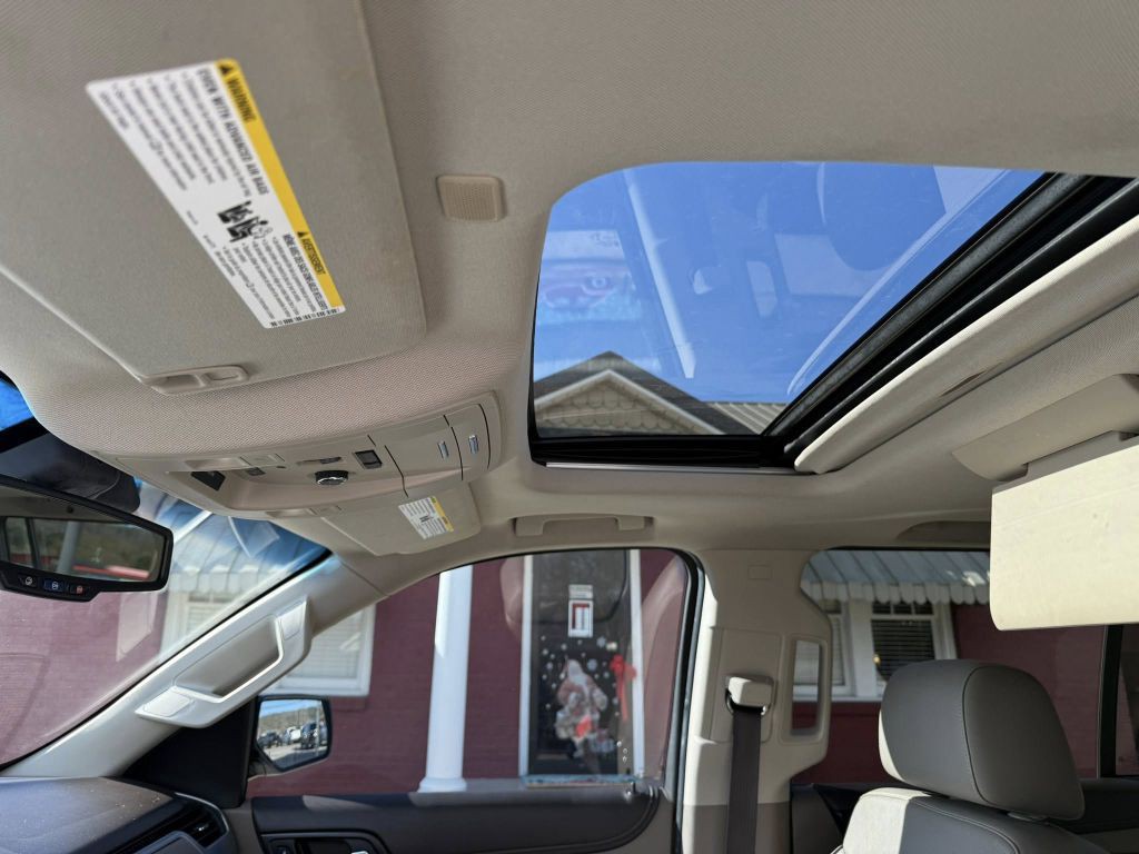 2019 GMC Yukon Image 9