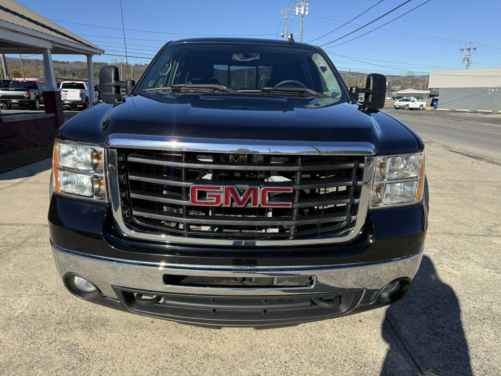 2008 GMC Sierra Image 3