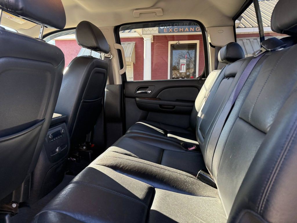 2008 GMC Sierra Image 7