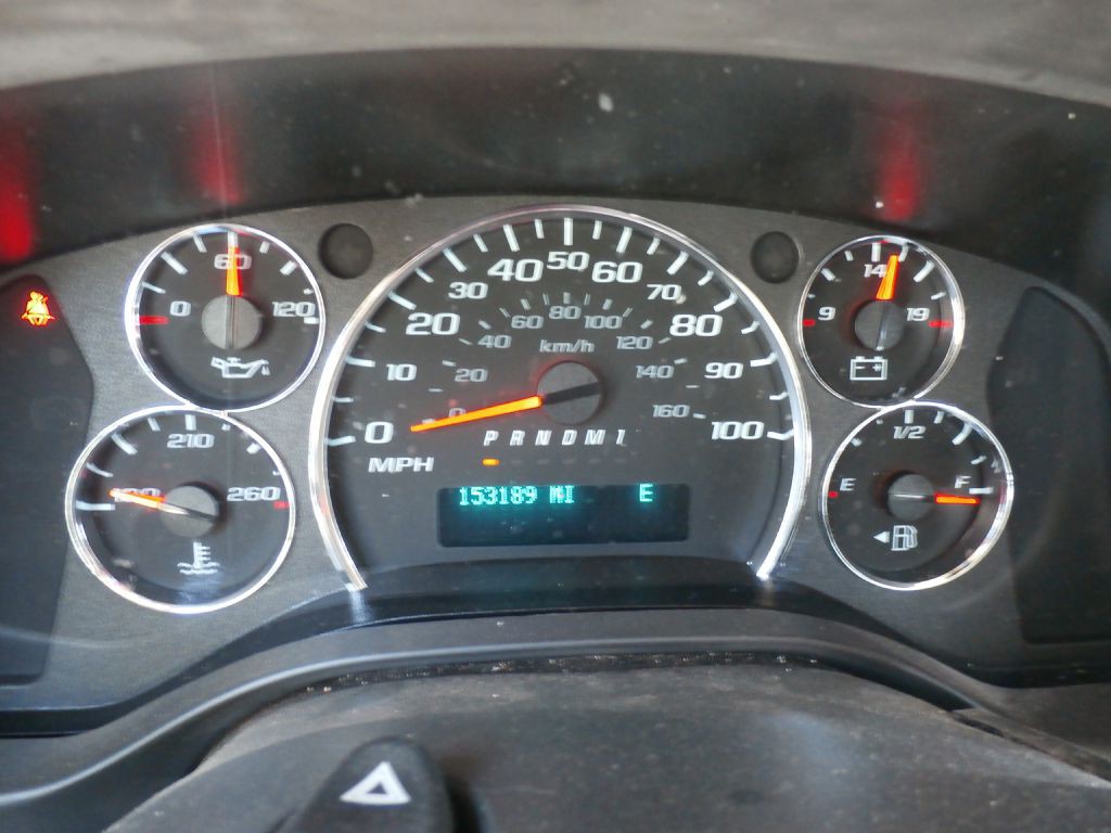 2021 Chevrolet Express Image 9