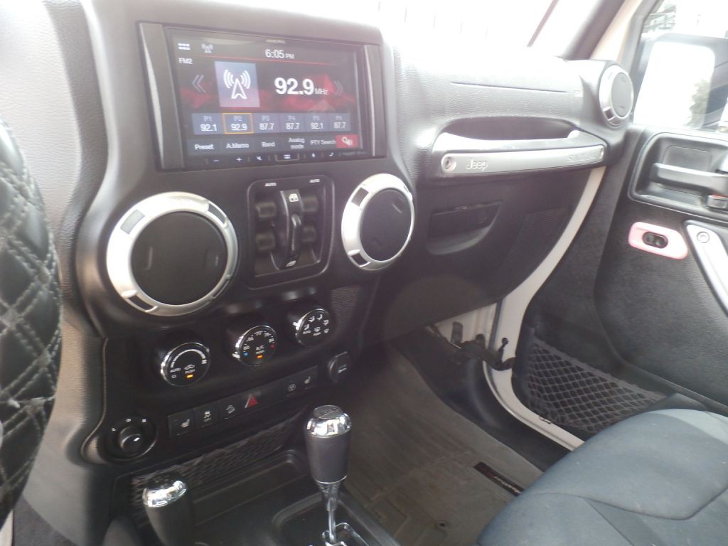 2016 Jeep Wrangler Unlimited Image 8