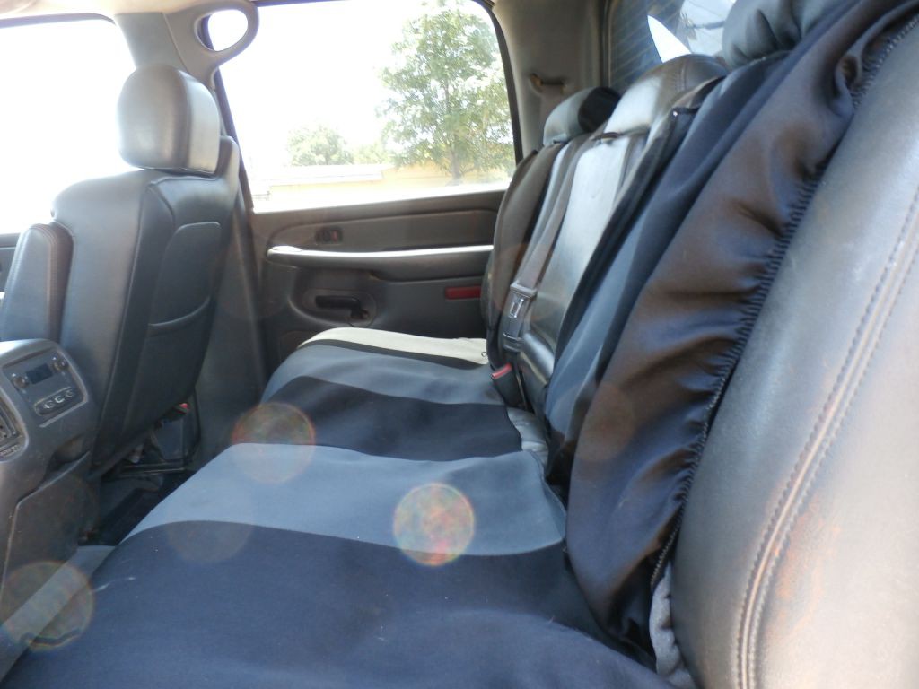 2004 Chevrolet Avalanche Image 5