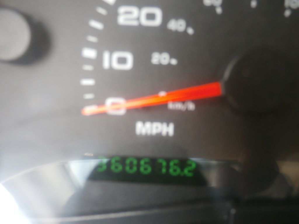2002 Ford F-250 Image 9